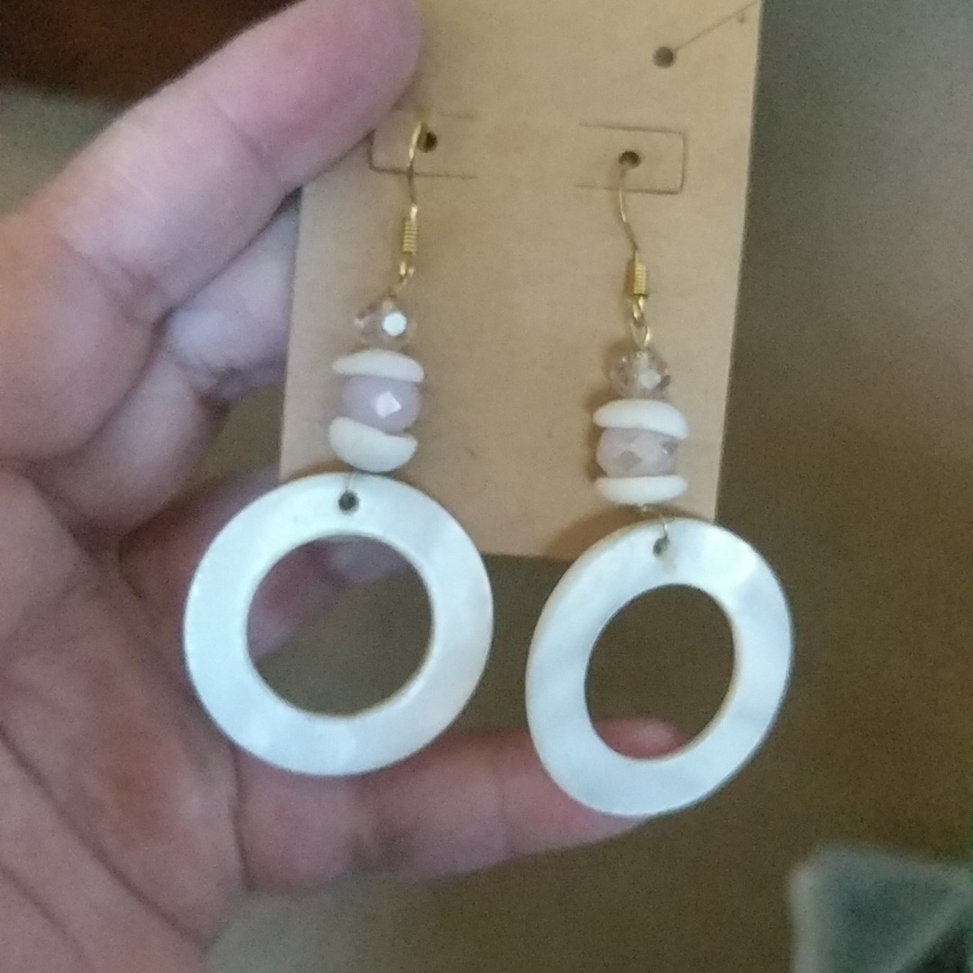 Shell Dangle Earrings